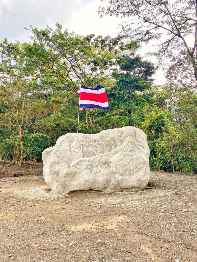 Imagens das lavas vulcão arenal